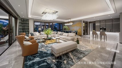 香港置地重慶制勝中高端的“保值密鑰” 不復(fù)制自己，也不模仿別人